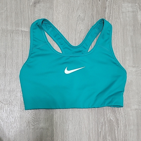 Nike Other - Sports bra